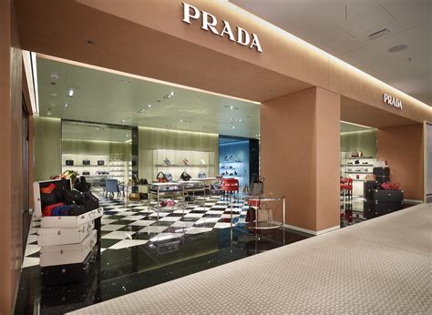 prada munich oberpollinger munich